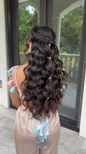 half up half down hairstyle